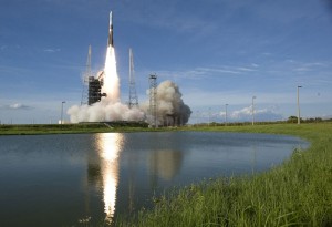 2009-3871 GOES Launch