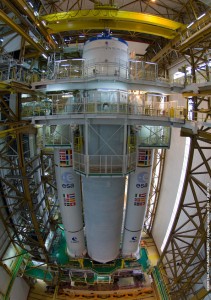 612-lg The heavy-lift Ariane 5 ECA for Arianespace’s fourth mission of 2009 is shown in the Launcher Integration Building at Europe’s Spaceport. The “bulging” effect in this picture is due to the use of a wide-angle lens, which enables a full view of the launcher.