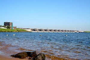Dike_L Dike in the Netherlands