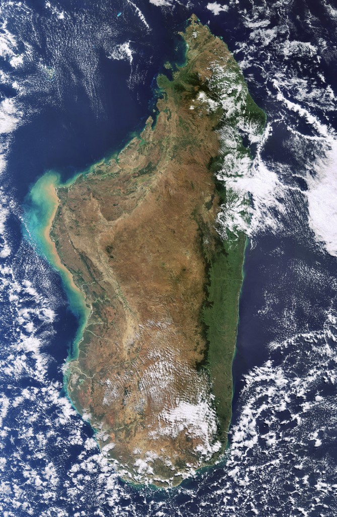 madagascar_MER_FR_20090630_Orbit38336_H1 Earth from Space: ‘Great Red Island’