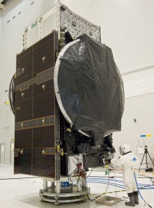 619_lg JCSAT-12 is fueled in the S5 facility’s S5B hall, which is one of three preparation zones available in this state-of-the-art preparation center at the Spaceport.
