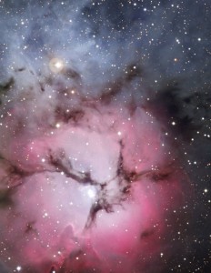 phot-30a-09-fullres The Trifid Nebula