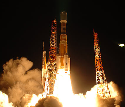 160328main_htv_jaxa_launch The Japanese H-II Transfer Vehicle lifts off from the Tanegashima Space Center in Japan. Credit: Japan Aerospace Exploration Agency