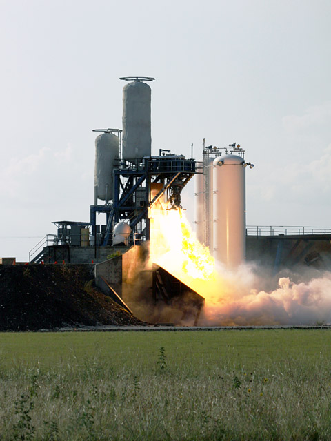 20090922_mvac Test firing the Merlin Vacuum development engine on our newest test stand at our Test Site in McGregor, Texas, just outside of Waco. Depending on schedule needs, we can conduct two or more tests per day on this test stand alone.