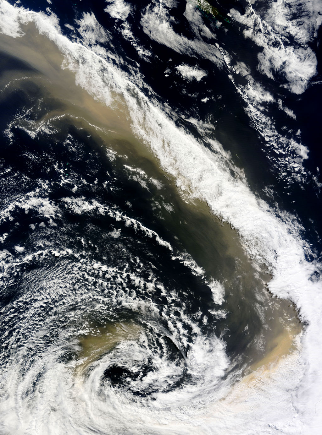 AustraliaDust_TMO_2009266_lrg A river of dust over Eastern Australia on Sept. 24, 2009. NASA image courtesy Jeff Schmaltz, MODIS Rapid Response Team at NASA GSFC. Caption by Holli Riebeek.