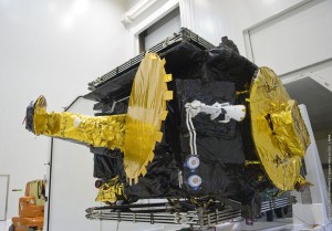 643_lg The THOR 6 satellite emerges from its shipping container in the large S5C hall of the Spaceport’s S5 payload preparation facility.