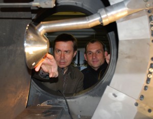 Scientists at the wind tunnel. Credit:DLR Scientists at the wind tunnel. Credit:DLR