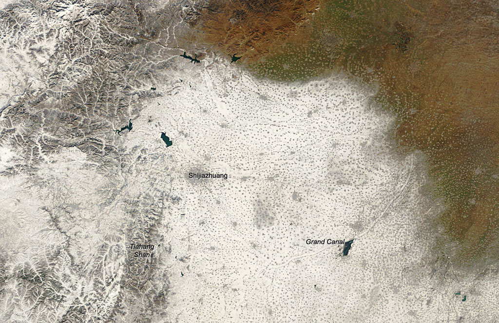 Snow in China Seen from space. Credit: NASA Snow in China Seen from space. Credit: NASA