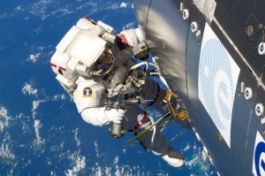 Astronaut Randy Bresnik near the Columbus laboratory. Credit: ESA