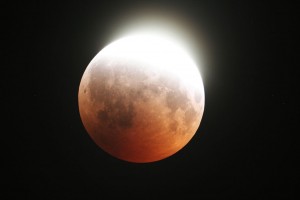 Partial lunar eclipse. Credit: Pedro Ré