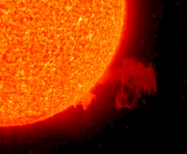 CME on Dec. 14, 2009. Credit: NASA, SoHO