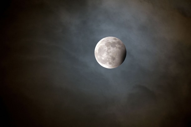 New Year's Eve Blue Moon eclipse. Credit: Jean Paul Roux New Year's Eve Blue Moon eclipse. Credit: Jean Paul Roux