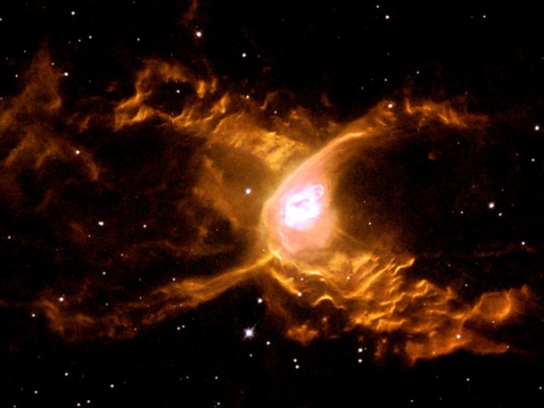 Surfing in Sagittarius - not for the faint-hearted! Credit: ESA & Garrelt Mellema (Leiden University, the Netherlands) Surfing in Sagittarius - not for the faint-hearted! Credit: ESA & Garrelt Mellema (Leiden University, the Netherlands)