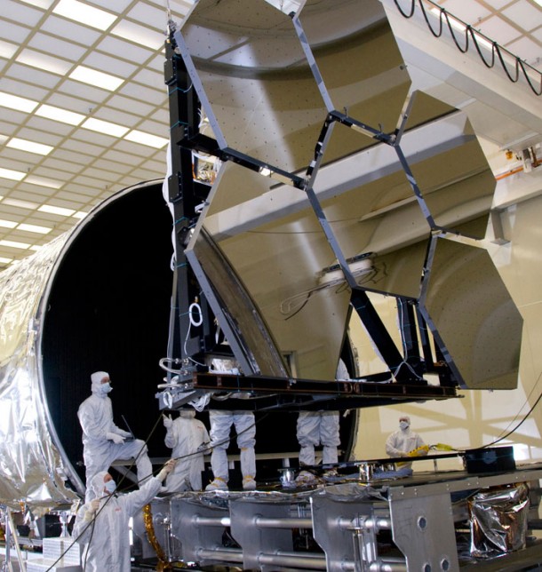 The mirrors were cryogenically tested by Ball Aerospace at the X-ray and Cryogenic Facility, at Marshall Space Flight Center. Credit: NASA/MSFC/Emmett Givens The mirrors were cryogenically tested by Ball Aerospace at the X-ray and Cryogenic Facility, at Marshall Space Flight Center. Credit: NASA/MSFC/Emmett Givens