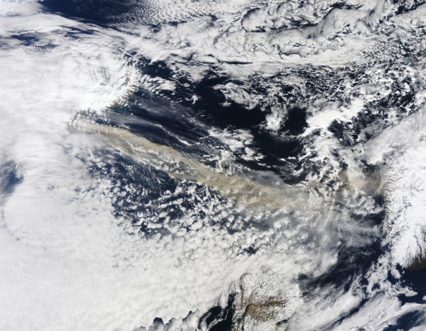 The MODIS instrument on NASA's Terra satellite captured an Ash plume from Eyjafjallajokull Volcano over the North Atlantic at 11:35 UTC (7:35 a.m. EDT) on April 15, 2010. Credit: NASA/MODIS Rapid Response Team The MODIS instrument on NASA's Terra satellite captured an Ash plume from Eyjafjallajokull Volcano over the North Atlantic at 11:35 UTC (7:35 a.m. EDT) on April 15, 2010. Credit: NASA/MODIS Rapid Response Team