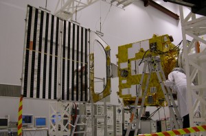 Solar arrays on Venus Express seen during pre-launch testing in September 2005 Solar arrays on Venus Express seen during pre-launch testing in September 2005