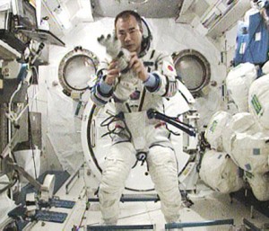 Expedition 23 Flight Engineer Soichi Noguchi, representing the Japan Aerospace Exploration Agency, tries on the Russian Sokol pressurized spacesuit he will wear when he rides the Soyuz TMA-17 spacecraft back to Earth on Tuesday. Noguchi gave the suit demonstration inside the Kibo laboratory module. Credit: NASA TV Expedition 23 Flight Engineer Soichi Noguchi, representing the Japan Aerospace Exploration Agency, tries on the Russian Sokol pressurized spacesuit he will wear when he rides the Soyuz TMA-17 spacecraft back to Earth on Tuesday. Noguchi gave the suit demonstration inside the Kibo laboratory module. Credit: NASA TV