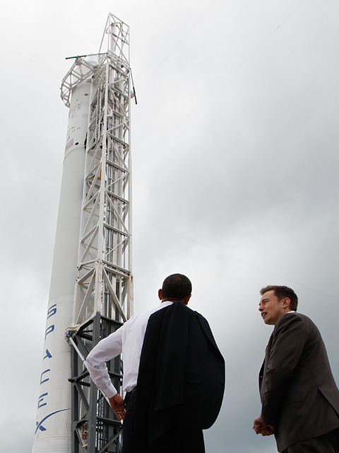 President Barack Obama and SpaceX CEO and CTO Elon Musk at the SpaceX Falcon 9 launch pad, Cape Canaveral, Florida on April 15, 2010. Credit: Associated Press. President Barack Obama and SpaceX CEO and CTO Elon Musk at the SpaceX Falcon 9 launch pad, Cape Canaveral, Florida on April 15, 2010. Credit: Associated Press.