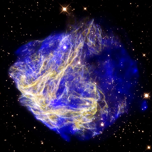Credits: X-ray: NASA/CXC/Penn State/S. Park et al. Optical: NASA/STScI/UIUC/Y.H. Chu & R. Williams et al. Credits: X-ray: NASA/CXC/Penn State/S. Park et al. Optical: NASA/STScI/UIUC/Y.H. Chu & R. Williams et al.