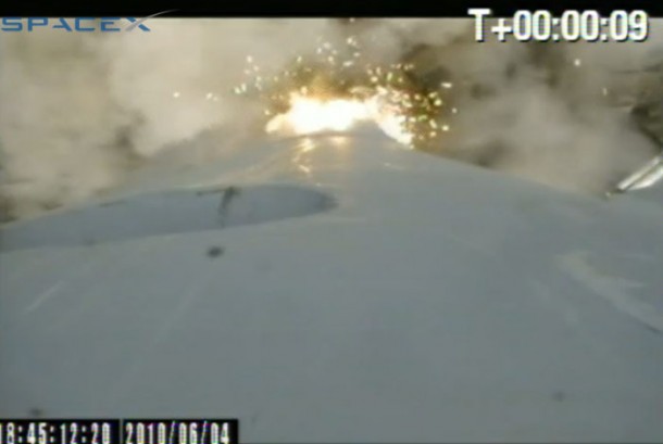 Falcon 9 on it's way to orbit. Credit: SpaceX Falcon 9 on it's way to orbit. Credit: SpaceX