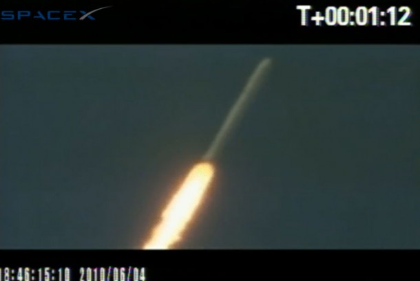 Falcon 9 on it's way to orbit. Credit: SpaceX Falcon 9 on it's way to orbit. Credit: SpaceX