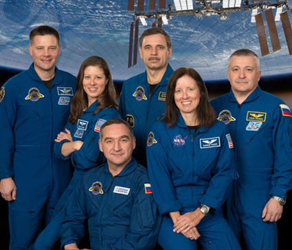 The Expedition 24 crew members, clockwise from bottom, Commander Alexander Skvortsov and Flight Engineers Tracy Caldwell Dyson, Doug Wheelock, Mikhail Kornienko, Fyodor Yurchikhin and Shannon Walker. Credit: NASA The Expedition 24 crew members, clockwise from bottom, Commander Alexander Skvortsov and Flight Engineers Tracy Caldwell Dyson, Doug Wheelock, Mikhail Kornienko, Fyodor Yurchikhin and Shannon Walker. Credit: NASA