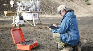 Decades of work preparing a miniaturized laboratory for identifying minerals on Mars have also yielded spinoff versions with diverse applications on Earth and, possibly, the moon. Image Credit: NASA Decades of work preparing a miniaturized laboratory for identifying minerals on Mars have also yielded spinoff versions with diverse applications on Earth and, possibly, the moon. Image Credit: NASA