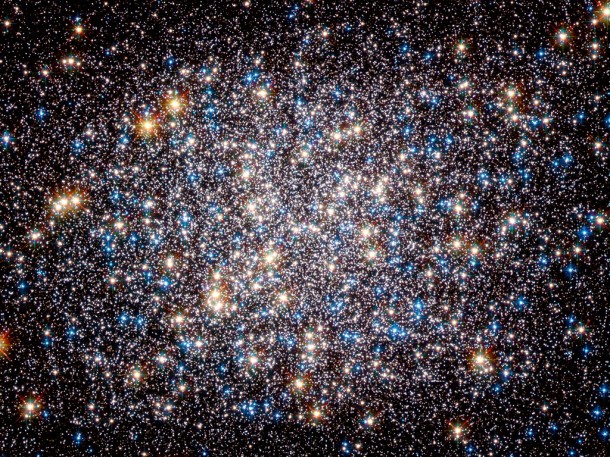 The Crowded Heart of the Hercules Globular Cluster. Credit: ESA/Hubble and NASA The Crowded Heart of the Hercules Globular Cluster. Credit: ESA/Hubble and NASA
