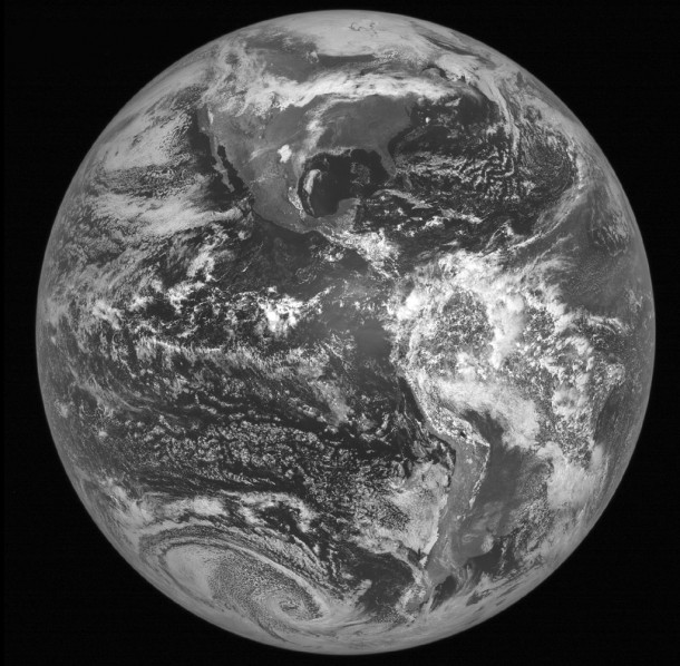 NOAA's newest Geostationary Operational Environmental Satellite – GOES-15 – took its first full-disk visible image of the Earth on April 6 at 17:33 UTC (1:33 p.m. EDT). Credit: NASA/NOAA/SSEC NOAA's newest Geostationary Operational Environmental Satellite – GOES-15 – took its first full-disk visible image of the Earth on April 6 at 17:33 UTC (1:33 p.m. EDT). Credit: NASA/NOAA/SSEC