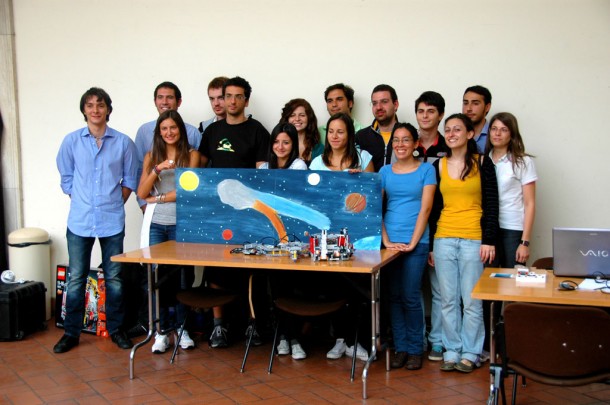 "We love Rosetta, we love LEGO," yelled the 12 students of aerospace eengineering of the University of Rome and three students of the European Institute of Design at the end of the event. Credits: ESA/L. van Zanten "We love Rosetta, we love LEGO," yelled the 12 students of aerospace eengineering of the University of Rome and three students of the European Institute of Design at the end of the event. Credits: ESA/L. van Zanten