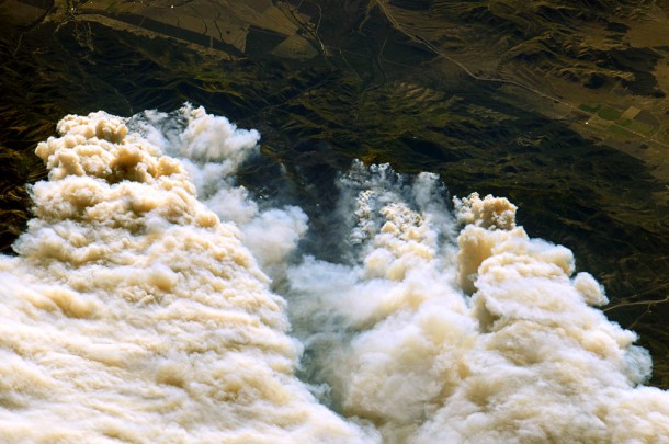 Twitchell Canyon Fire in central Utah is featured in this image photographed by an Expedition 24 crew member on the International Space Station. Credit: NASA Twitchell Canyon Fire in central Utah is featured in this image photographed by an Expedition 24 crew member on the International Space Station. Credit: NASA Twitchell Canyon Fire in central Utah is featured in this image photographed by an Expedition 24 crew member on the International Space Station. Credit: NASA