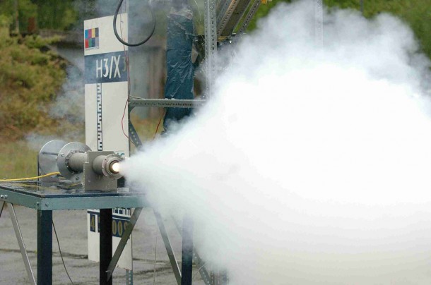 Test of a hybrid engine at the DLR facility in Trauen 