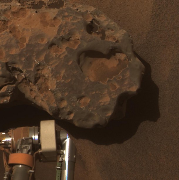 Opportunity's Close-up of a Meteorite: 'Oileán Ruaidh' (True Color). Credit: NASA/JPL-Caltech/Cornell University Opportunity's Close-up of a Meteorite: 'Oileán Ruaidh' (True Color). Credit: NASA/JPL-Caltech/Cornell University