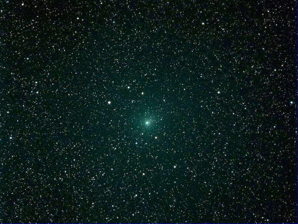 This image of comet Hartley 2 was captured by amateur astronomer Byron Bergert on Oct. 6 in Gainesville, Florida using a 106 mm Takahashi astrograph. Image credit: Byron Berger This image of comet Hartley 2 was captured by amateur astronomer Byron Bergert on Oct. 6 in Gainesville, Florida using a 106 mm Takahashi astrograph. Image credit: Byron Berger
