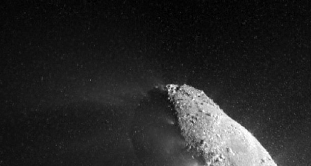This image from the High-Resolution Instrument on NASA’s EPOXI mission spacecraft shows part of the nucleus of comet Hartley 2. Image Credit: NASA/JPL-Caltech/UMD This image from the High-Resolution Instrument on NASA’s EPOXI mission spacecraft shows part of the nucleus of comet Hartley 2. Image Credit: NASA/JPL-Caltech/UMD