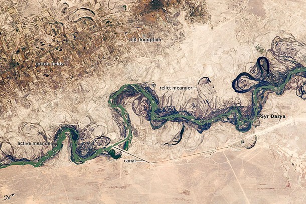 Astronaut photo of Syr Darya River Floodplain, Kazakhstan, Central Asia. Credit: NASA