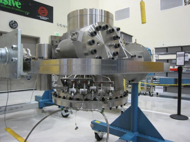 The J-2X oxidizer turbopump delivers high pressure liquid oxygen to the main injector. (Pratt & Whitney Rocketdyne) The J-2X oxidizer turbopump delivers high pressure liquid oxygen to the main injector. (Pratt & Whitney Rocketdyne)