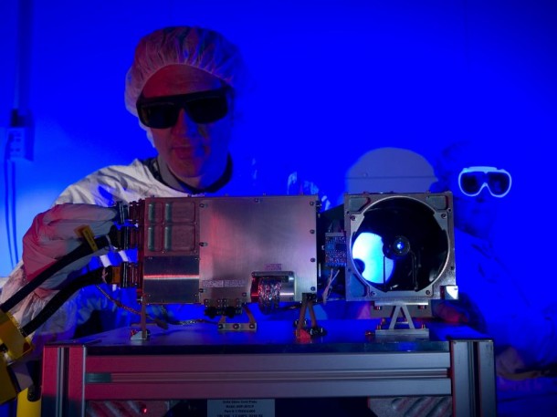 Researchers prepare for a test of the Chemistry and Camera (ChemCam) instrument that will fly on NASA's Mars Science Laboratory mission. Image credit: NASA/JPL-Caltech/LANL Researchers prepare for a test of the Chemistry and Camera (ChemCam) instrument that will fly on NASA's Mars Science Laboratory mission. Image credit: NASA/JPL-Caltech/LANL