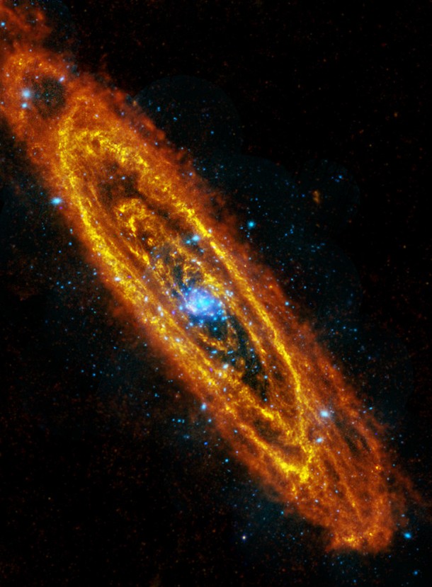 Andromeda Galaxy in infrared and X-rays Andromeda Galaxy in infrared and X-rays