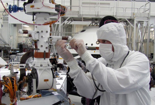 Sensors on two finger-like mini-booms extending horizontally from the mast of NASA's Mars rover Curiosity will monitor wind speed, wind direction and air temperature. Image Credit: NASA/JPL-Caltech Sensors on two finger-like mini-booms extending horizontally from the mast of NASA's Mars rover Curiosity will monitor wind speed, wind direction and air temperature. Image Credit: NASA/JPL-Caltech