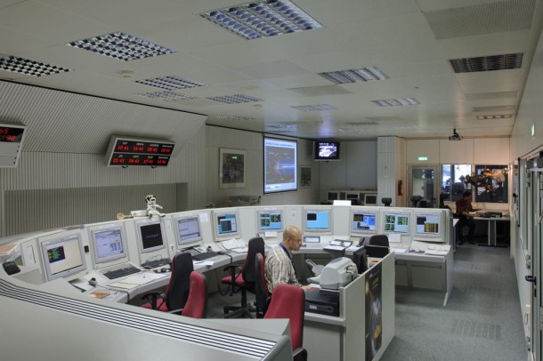 Engineers working in Cluster control room Engineers working in Cluster control room