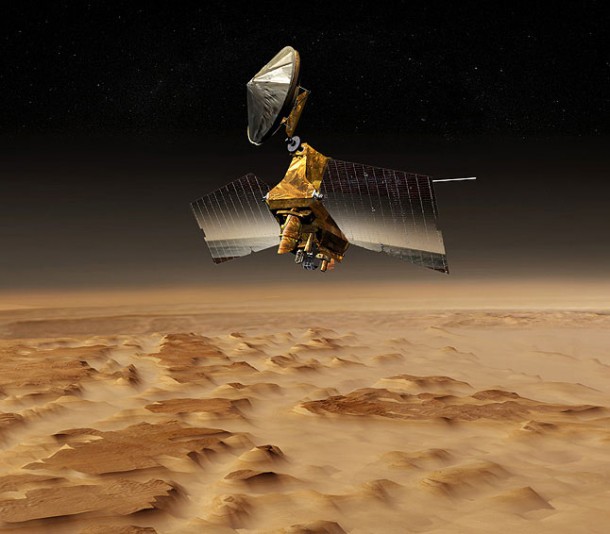 Artist concept of Mars Reconnaissance Orbiter. Image credit: NASA/JPL 