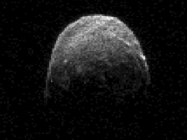 This radar image of asteroid 2005 YU55 was obtained on Nov. 7, 2011, at 11:45 a.m. PST (2:45 p.m. EST/1945 UTC), when the space rock was at 3.6 lunar distances, which is about 860,000 miles, or 1.38 million kilometers, from Earth. Image credit: NASA/JPL-Caltech This radar image of asteroid 2005 YU55 was obtained on Nov. 7, 2011, at 11:45 a.m. PST (2:45 p.m. EST/1945 UTC), when the space rock was at 3.6 lunar distances, which is about 860,000 miles, or 1.38 million kilometers, from Earth. Image credit: NASA/JPL-Caltech