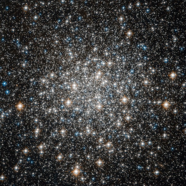 Credit: ESA/Hubble & NASA Credit: ESA/Hubble & NASA