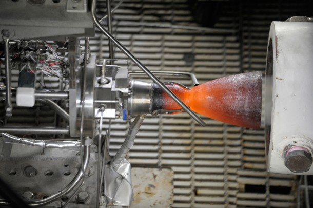 Pratt and Whitney Rocketdyne tests a thruster at NASA's White Sands Test Facility in Las Cruces, N.M., June 18-21 for Boeing's CST-100 spacecraft. Image credit: Pratt and Whitney Rocketdyne Pratt and Whitney Rocketdyne tests a thruster at NASA's White Sands Test Facility in Las Cruces, N.M., June 18-21 for Boeing's CST-100 spacecraft. Image credit: Pratt and Whitney Rocketdyne