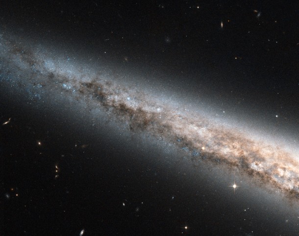 Image credit: ESA/NASA Image credit: ESA/NASA