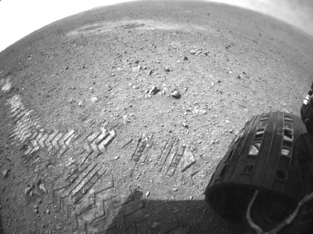 This image shows a close-up of track marks left by NASA's Curiosity rover. Holes in the rover's wheels, seen here in this view, leave imprints in the tracks that can be used to help the rover drive more accurately. Image credit: NASA/JPL-Caltech This image shows a close-up of track marks left by NASA's Curiosity rover. Holes in the rover's wheels, seen here in this view, leave imprints in the tracks that can be used to help the rover drive more accurately. Image credit: NASA/JPL-Caltech