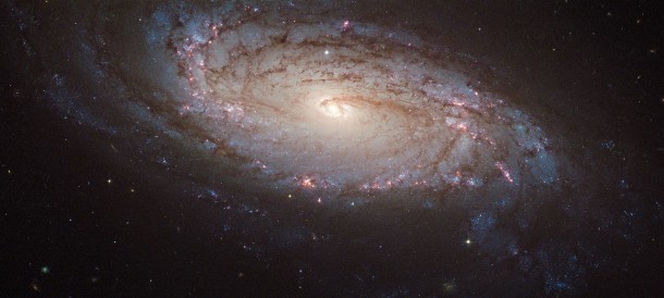Credit: ESA/NASA, acknowledgement: Andre van der Hoeven Credit: ESA/NASA, acknowledgement: Andre van der Hoeven