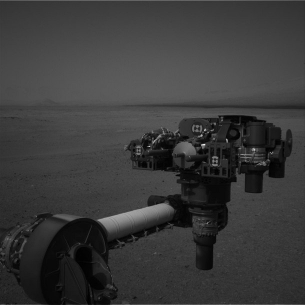 This full-resolution image from NASA's Curiosity shows the turret of tools at the end of the rover's extended robotic arm on Aug. 20, 2012. Image credit: NASA/JPL-Caltech This full-resolution image from NASA's Curiosity shows the turret of tools at the end of the rover's extended robotic arm on Aug. 20, 2012. Image credit: NASA/JPL-Caltech