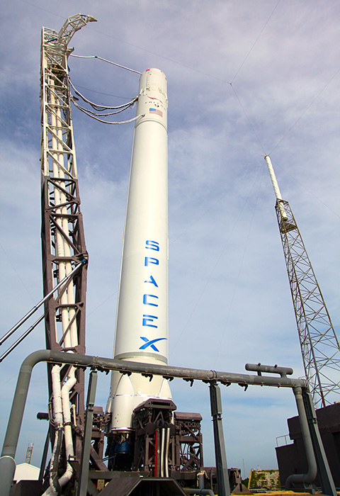 Once Falcon 9 is vertical, all personnel depart from the launch site and both stages are filled with RP-1 fuel and liquid oxygen, as they would be for flight. Photo: SpaceX Once Falcon 9 is vertical, all personnel depart from the launch site and both stages are filled with RP-1 fuel and liquid oxygen, as they would be for flight. Photo: SpaceX